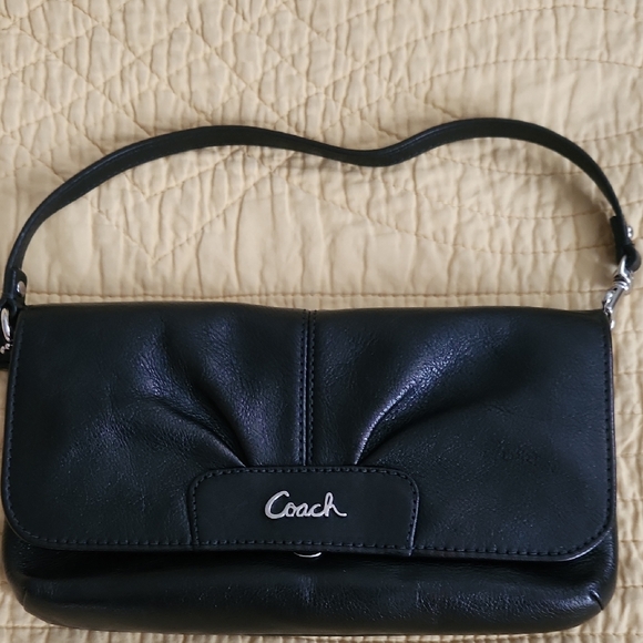 Coach Vintage Black Leather Clutch Wristlet EUC - Picture 5 of 10